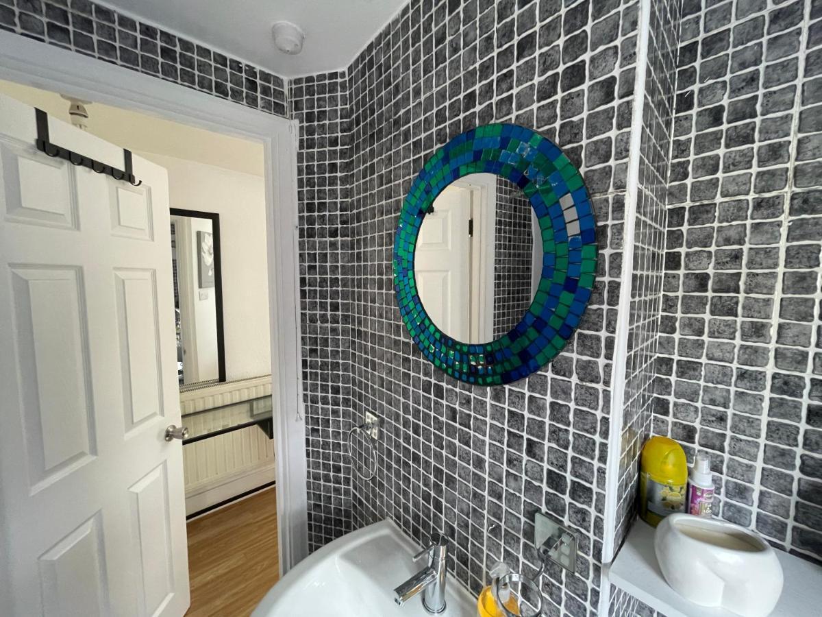 Large, Bright And Spacious 3 Bed Flat In London Exteriör bild