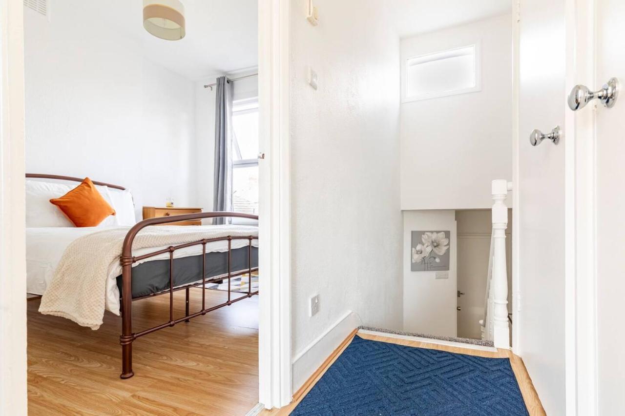 Large, Bright And Spacious 3 Bed Flat In London Exteriör bild